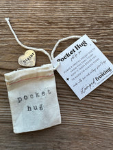 Load image into Gallery viewer, Pocket hug