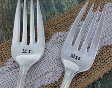 Load image into Gallery viewer, "Mr & Mrs" Wedding Set for the Happy Couple in Love