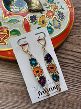 Load image into Gallery viewer, vintage tin earrings - Happy floral drops

